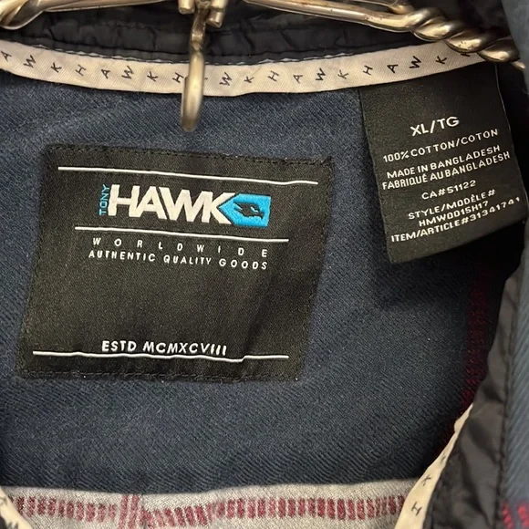 Tony Hawk button down - Picture 2 of 3